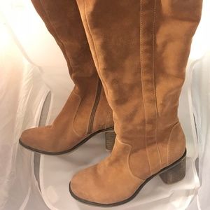 Warm caramel genuine seude leather boots